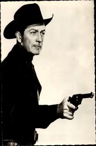 Ak Schauspieler Robert Taylor, Portrait, Cowboyhut, Revolver