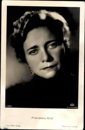 Ak Schauspielerin Maria Koppenhöfer, Portrait, Pelzmantel