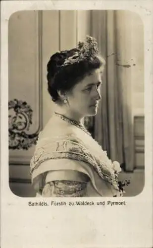 Ak Bathildis, Fürstin zu Waldeck und Pyrmont, Portrait