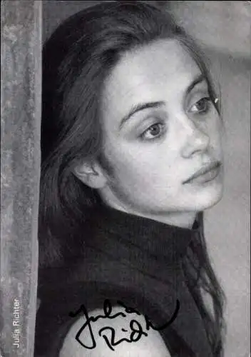 Foto Schauspielerin Julia Richter, Portrait, Autogramm