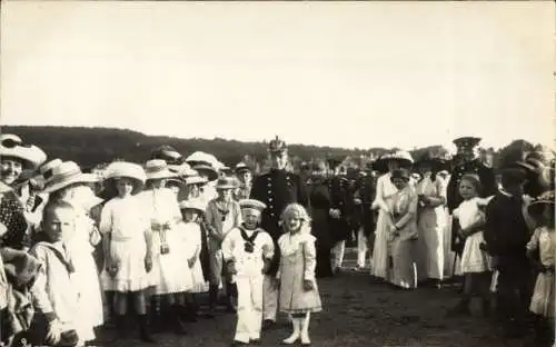 Foto Ak Prinz Heinrich zu Schaumburg-Lippe, Kinder
