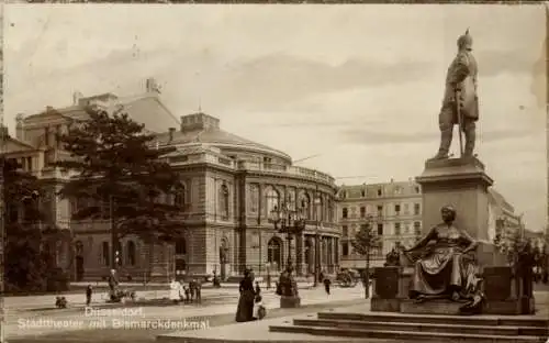 Ak Düsseldorf am Rhein, Stadttheater, Bismarckdenkmal