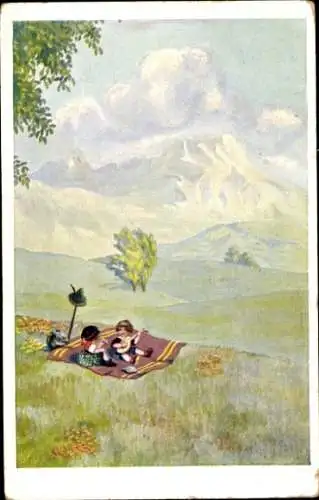Künstler Ak Kinder beim Picknick auf einer Wiese, Gebirge