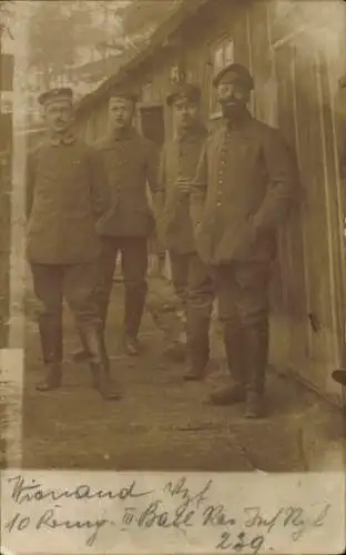 Foto Ak Deutsche Soldaten in Uniformen, Res. Inf. Rgt. 239, I WK