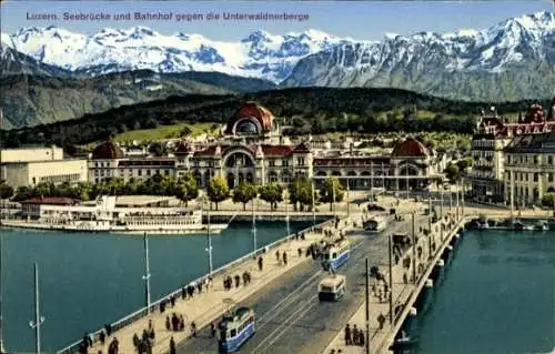 Ak Luzern Stadt Schweiz, Seebrücke, Bahnhof, Unterwaldnerberge