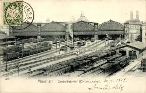 Ak München, Zentralbahnhof, Einfahrtshallen