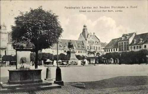 Ak Landau in der Pfalz, Paradeplatz, Neubau Blattmann und Rund, Brunnen, Denkmal