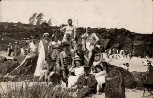 Foto Ak Berlin, Strandpartie, Personen in Badeanzügen