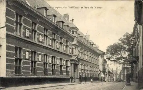 Ak Louvain Leuven Flämisch Brabant, Hospice des Vieillards, Rue de Namur