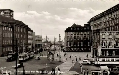 Ak Bochum im Ruhrgebiet, Rathausplatz, Hauptpost, Rathaus, Straßenbahn