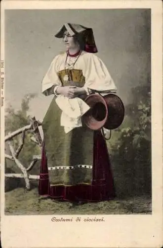 Ak Frau in italienischer Volkstracht, Portrait, Wasserkrug