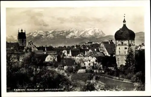 Ak Bregenz am Bodensee Vorarlberg, Altstadt mit Säntisgruppe