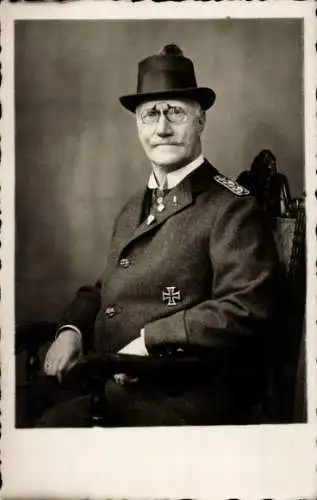 Foto Ak Prinz Alfons von Bayern mit eisernem Kreuz, Zwicker, Jägerhut