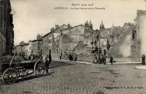 Ak Luneville Meurthe et Moselle, La Rue Castara apres l'incendie, Guerre 1914-1915