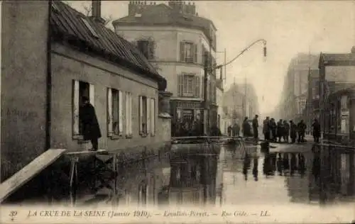 Ak Levallois Perret Hauts de Seine, Überschwemmung der Seine 1910, Rue Gide