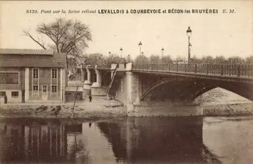 Ak Levallois Perret Hauts de Seine, Brücke über die Seine