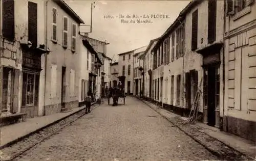 Ak La Flotte Île de Ré Charente Maritime, Rue du Marché