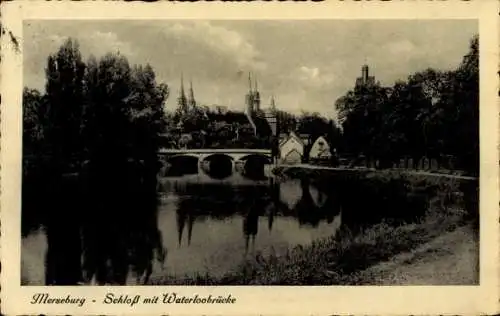 Ak Merseburg an der Saale, Schloss mit Waterloobrücke