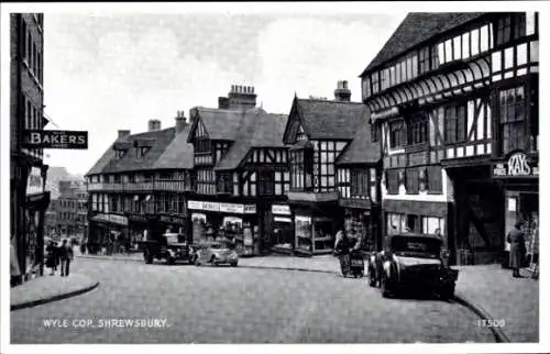 Ak Shrewsbury Shropshire England, Wyle Cop, Straßenpartie, Fachwerkhäuser