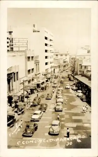 Foto Ak Maracaibo Venezuela, Straßenpartie, Autos