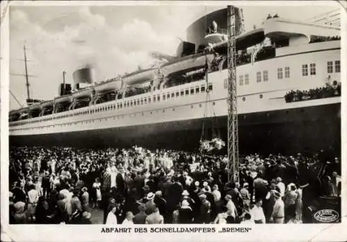 Ak Dampfer Bremen, Norddeutscher Lloyd Bremen, mit Katapult-Flugzeug an Bord