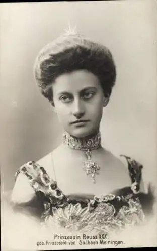 Ak Prinzessin Reuß XXX, Feodora von Sachsen Meiningen, Portrait