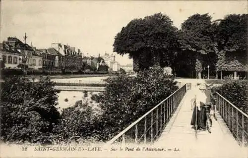 Ak Saint Germain en Laye Yvelines, Auf der Hubbrücke