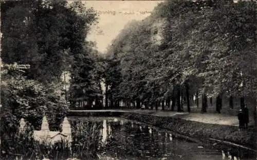 Ak Tönning an der Eider Nordfriesland, Garten, Teilansicht