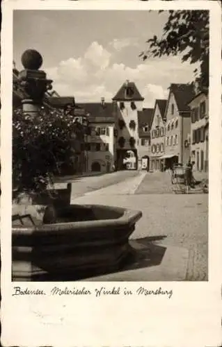 Ak Meersburg am Bodensee, Malerischer Winkel, Brunnen, Tor