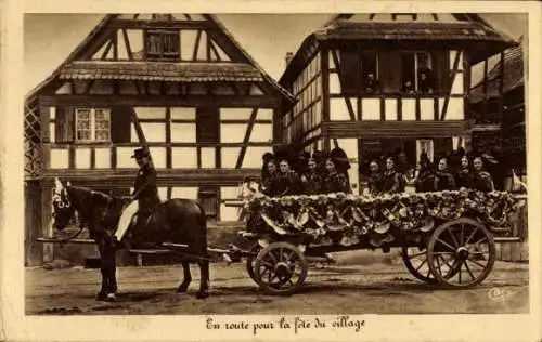 Ak Elsässerinnen in Volkstracht, Fuhrwerk, Pferd, Wohnhäuser