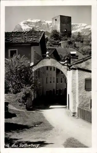 Ak Rattenberg in Tirol, Straßenpartie, Turm