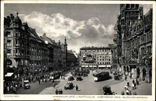 Ak München, Marienplatz, Rathaus, Glockenspiel, Straßenbahnen