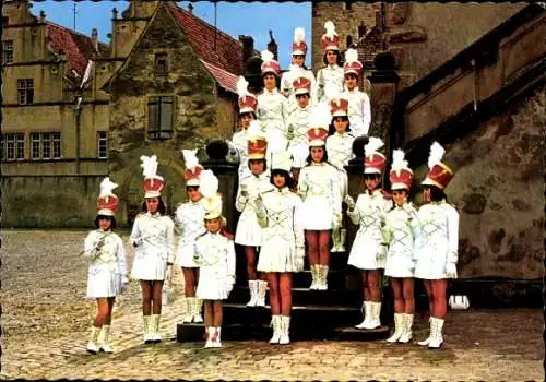 Ak Rouffach Rufach Elsass Haut Rhin, Les Majorettes