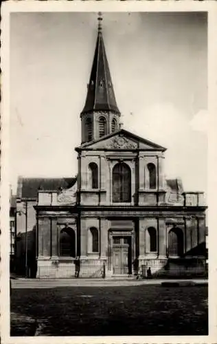 Ak Rueil Malmaison Hauts de Seine, Kirche