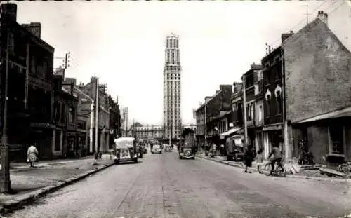 Ak Amiens Somme, Rue Jules Barni, Tour Perret