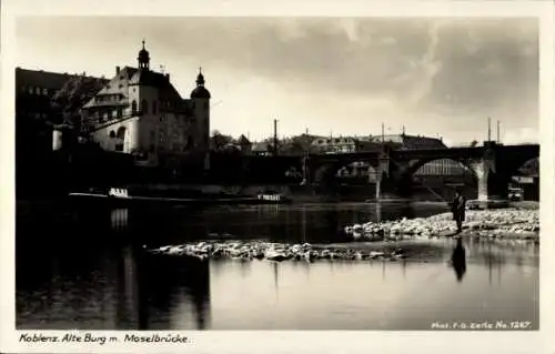 Ak Koblenz in Rheinland Pfalz, Alte Burg mit Moselbrücke