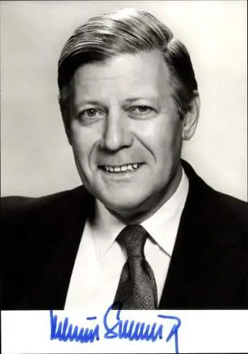 Foto Ak Helmut Schmidt, Bundesminister der Finanzen, Stellv. Vorsitzender der SPD, Bundeskanzler