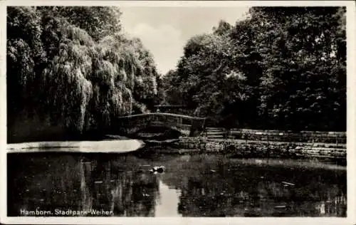 Ak Hamborn Duisburg im Ruhrgebiet, Stadtpark-Weiher, Brücke