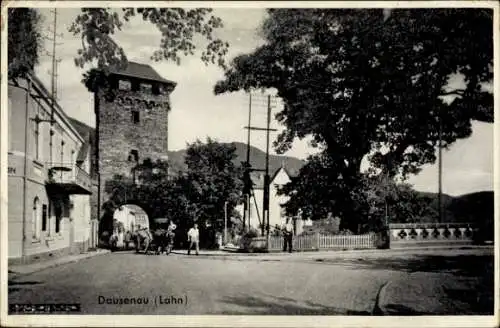 Ak Dausenau Lahn, Straßenpartie, Hotel Lahnhof, Tor