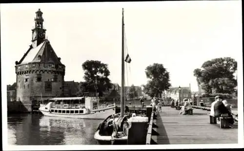 Ak Hoorn Nordholland, Hoofdtoren mit Holzkopf, Hotel-Cafe-Rest. aus Böhmen