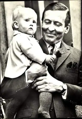 Ak Prinz Claus Amsberg mit Sohn Wilhelm Alexander, 30 April 1968