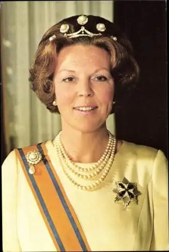 Ak Königin Beatrix, Portrait, Adel Niederlande