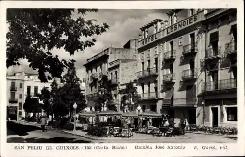 Ak Sant Feliu de Guíxols Katalonien, Rambla Jose Antonio, Hotel Lesnoies