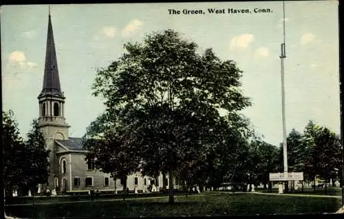 Ak West Haven Connecticut USA, The Green, Kirche