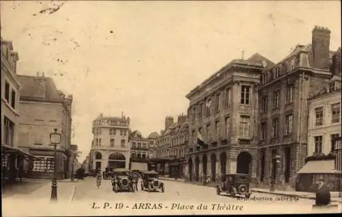 Ak Arras Pas de Calais, Theaterplatz