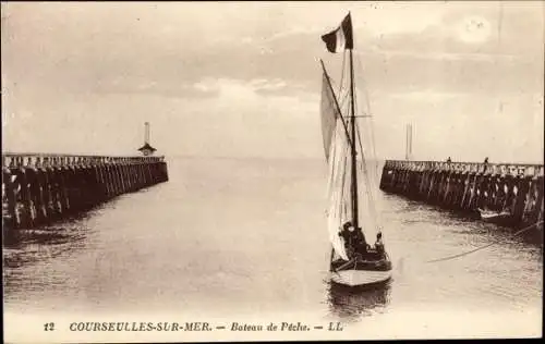 Ak Courseulles sur Mer Calvados, Fischerboot