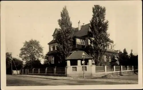 Foto Ak Dresden Altstadt, Villa an der Kreuzung