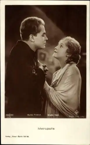 Ak Filmszene Metropolis, Schauspielerin Brigitte Helm, Gustav Fröhlich, Regie Fritz Lang
