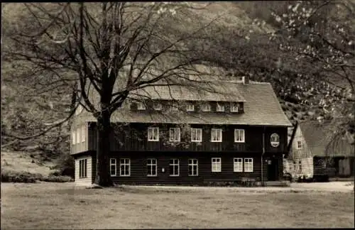 Ak Oberhof im Thüringer Wald, Waldkaffee Untere Schweizer Hütte, Touristenheim