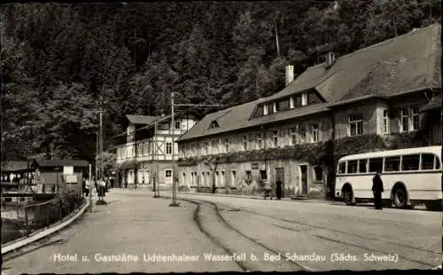 Ak Lichtenhain Sebnitz Sächsische Schweiz, Hotel und Gaststätte Lichtenhainer Wasserfall, Bus